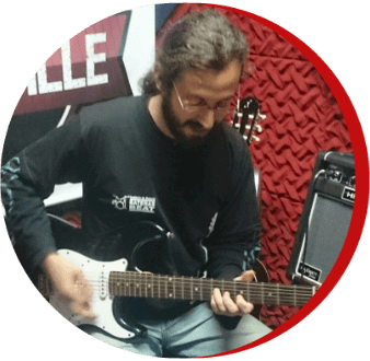 Imagem Professor de guitarra e violão Danilo Boccato